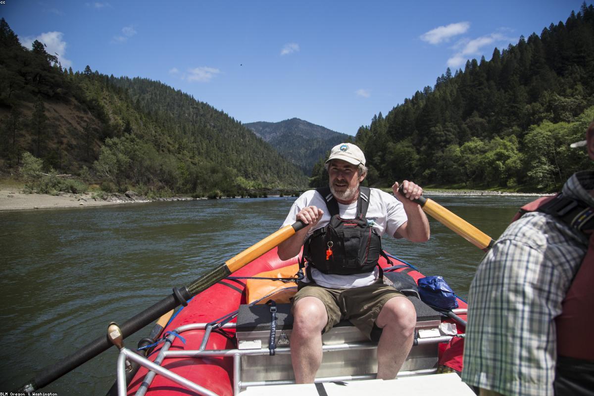 Wildlife Safety While Hiking: What Beginners Need to Know